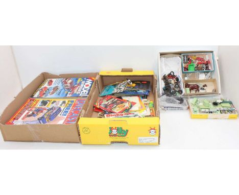 1 tray containing a large quantity of Model collector magazines and approx. 18 Dinky pocket catalogues 17 Corgi pocket and 25