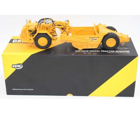 CCM Classic Construction Models, 1/48th scale diecast model of a CAT 651B Wheel Tractor Scraper, housed in the original card 