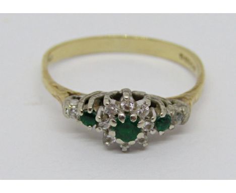 18ct emerald and diamond cluster ring, size N, 2.3g 