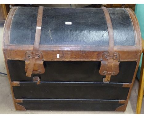 A 19th century leather-bound dome-top travelling trunk, with 2 fitted inner trays, W83cm