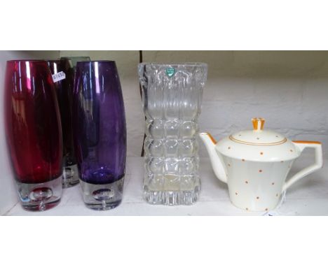 An Art Deco teapot, a set of 4 Art glass vases, and an Orrefors vase