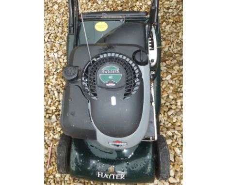 A Hayter Harrier 41 petrol lawn mower with Briggs & Stratton engine 