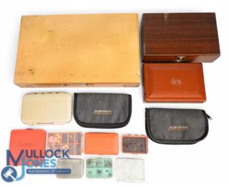 A large varied collection of flies and fly containers, as follows: wooden box 17" x 10" 2-sided. Wood box 10" x 6 ½" x 2 ½", 