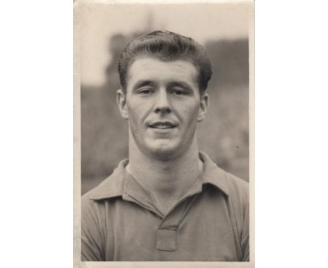 BRIAN MAKEPEACE AUTOGRAPH   A 6" X 4" black & white press portrait photo signed by the  Doncaster Rovers player on the revers