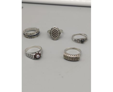 Collection of Silver ladies ring s. 