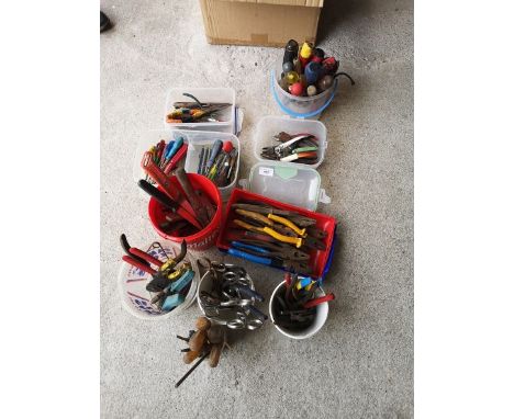 Lot of tools includes vintage tools. 