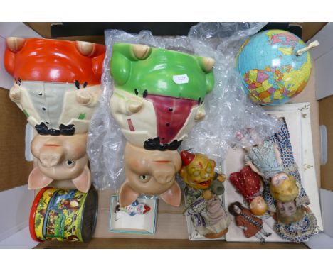 A mixed collection of items to include Wade Big Ears: metal globe, two Ellgreave pig money boxes etc 