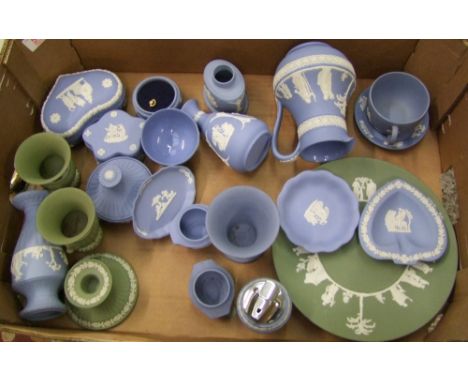 A collection of Wedgwood jasperware items: vases, pin dishes, trinket boxes etc (1 tray). 