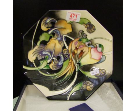 Moorcroft Melody pattern octagonal plate: 24cm in diameter, first in quality, boxed. 