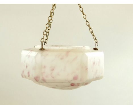 LAMPBOWL. A pink/white octagonal marbled glass bowl lamp shade.Condition: No damage.SHIPPING IS NOT AVAILABLE FOR THIS LOT du