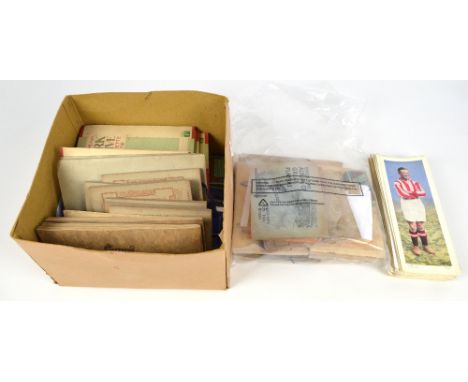 A large collection of cigarette cards, mainly in albums including Will's Garden Hints, Garden Flowers, Speed, etc. Park Drive