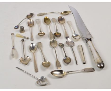 A small collection of silver items including a pair of Old English pattern teaspoons, Britton, Gould & Co Birmingham 1932, a 