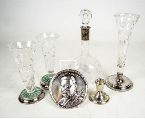 W.I BROADWAY & CO; near pair of Elizabeth II hallmarked silver mounted clear cut glass trumpet vases with loaded bases, Birmi