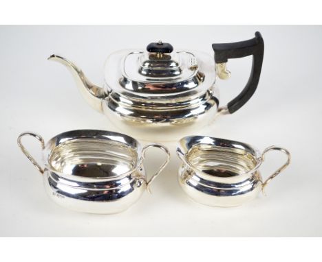 VINERS; a George V hallmarked silver three piece tea set of oval bellied form, Sheffield 1924, combined approx. 39ozt.