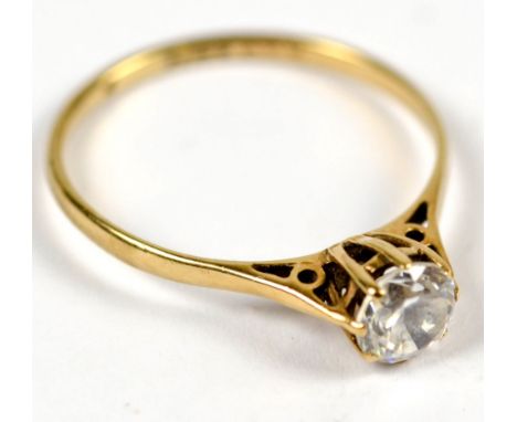 A 9ct yellow gold dress ring set with single clear stone, size O, approx 1.2g. CONDITION REPORT: Colour J/K. Si2.