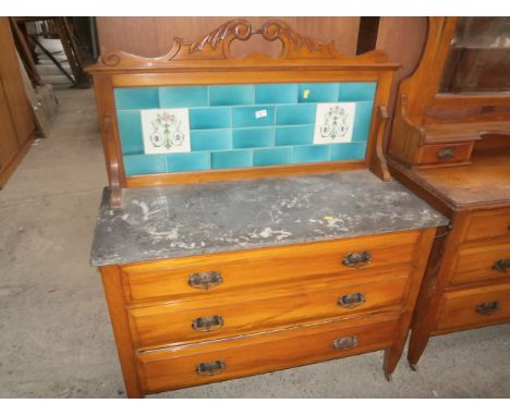 tile backed 2 drawer wash stand