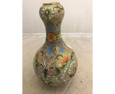 An ornate Chinese enamelled gourd vase with blue seal to the base: H 18cm 