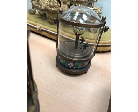 An automaton fish clock