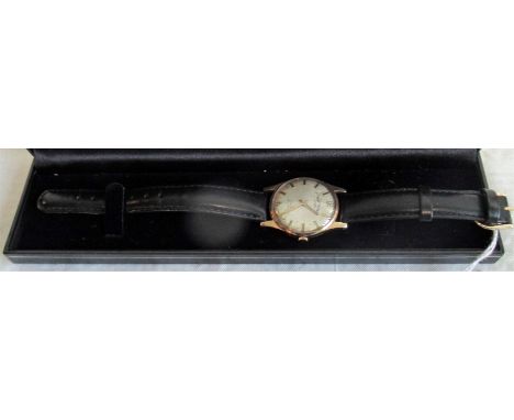 A gentleman's 9ct gold Rotary wristwatch, the circular champagne dial with baton numerals, signed Rotary.