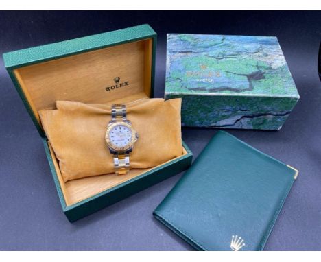 A GENTS BI METAL ROLEX OYSTER PERPETUAL DATE WRIST WATCH WITH SECONDS SWEEP AND DATE APERTURE ORIGINAL PAPERWORK AND BOXES