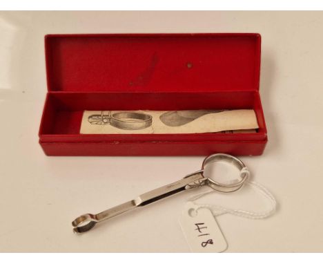 A cigarette holder in case