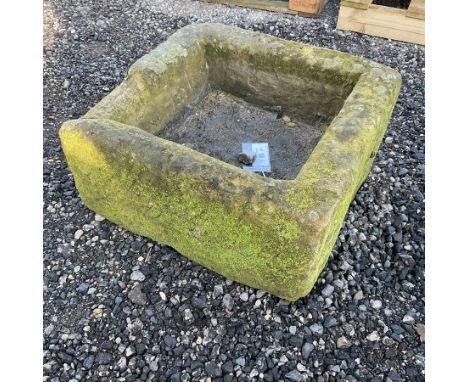 Small square shaped carved stone trough Dimensions: Height:&nbsp;25cm&nbsp; Length/Width:&nbsp;55cm&nbsp; Depth/Diameter:&nbs