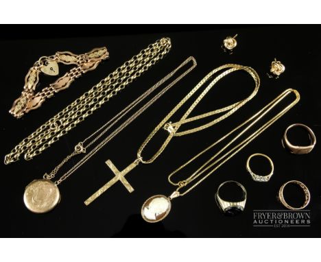 A quantity of antique and modern gold jewellery including a 9ct gold gate bracelet; a gold and cameo pendant; a 9ct gold cros