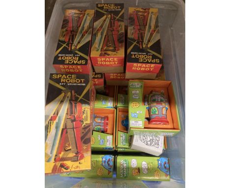 A QUANTITY OF NEW BOXED ITESMS TO INCLUDE UGLY DOLL UGLY BOT, SPACE ROBOT ETC 