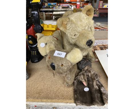 A GROUP OF FOUR VINTAGE SOFT TOY ANIMALS, KOALA ETC 