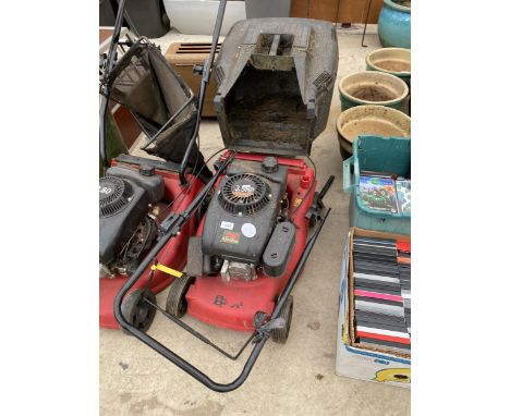 A POWER DEVIL PETROL ENGINE LAWN MOWER WITH GRASS BOX 