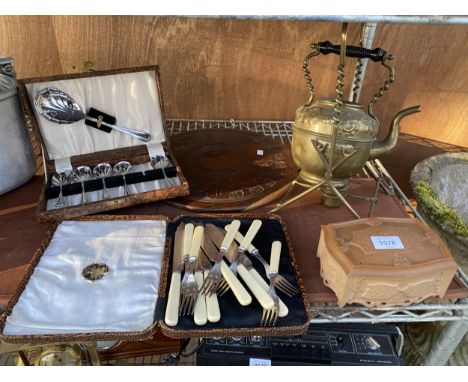 AN ASSORTMENT OF ITEMS TO INCLUDE A BRASS KETTLE ON A STAND AND FLATWARE ETC 