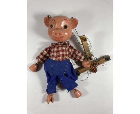 A VINTAGE PELHAM PUPPET - SL PERKY IN ORIGINAL BOX 