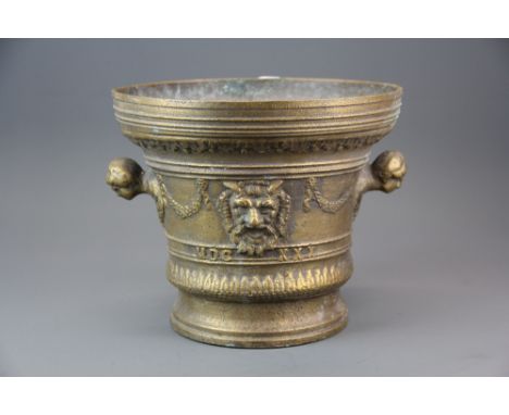 An 18th/early 19th century bronze bowl/planter, H. 21cm, dia. 25cm.