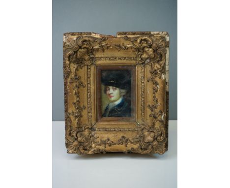 Gilt framed oil painting miniature portrait of an 18th century gentleman 