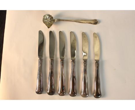 A boxed set of six Danish Cohr silver handled knives with original packaging, together with a Danish silver sauce ladle L.25.