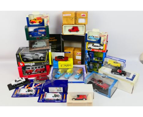 Franklin Mint - Dinky Toys - Corgi - Oxford Diecast - Others - A mainly boxed collection of diecast model vehicles in various