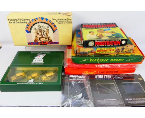 Waddingtons - Peter Pan Playthings - Others - A group of vintage games, including a Videomaster TV game, Cluedo, Frustration,