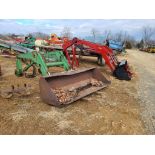 John Deere 146 Loader