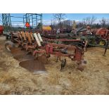 International 700 Plow