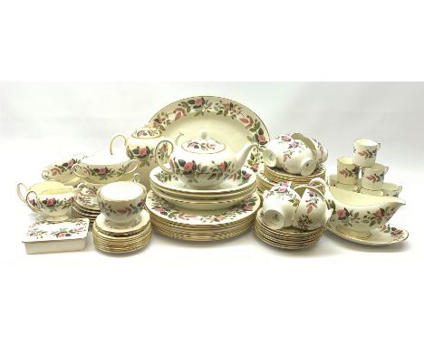 Wedgwood Hathaway Rose pattern dinner and tea wares, comprising eight dinner plates, eight salad plates, eight dessert plates