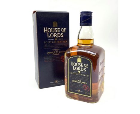 House of Lords Delux Blended Malt Scotch Whisky, aged 12 Years, 70cl, 40%vol, 'blended with the velvet Malt of the smallest D