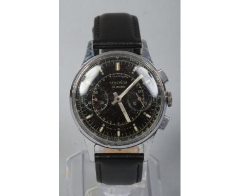 A gentleman's manual Sekonda chronograph wristwatch.Condition report intended as a guide only.Not running.