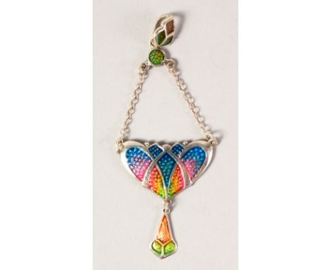 AN ART NOUVEAU STYLE SILVER AND ENAMEL PENDANT.