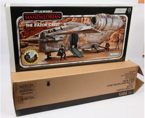 Hasbro HasLab Star Wars The Vintage Collection The Mandalorian Razor Crest vehicle, Near Mint, Unused, all figures have been 