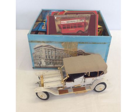 A tin of boxed diecast with a boxed Franklin Mint Rolls Royce 1:16 scale car with CoA. (headlight broken).