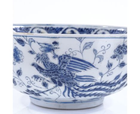 A Chinese blue and white porcelain bowl, with enamel phoenix design, diameter 20cm 