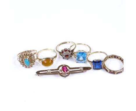 Various gold jewellery, including 14ct turquoise dress ring, 9ct stone set rings, and 9ct bar brooch, 17g total (7) 