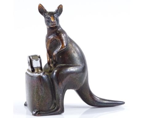 A nickel plate novelty kangaroo design table lighter, height 9cm 