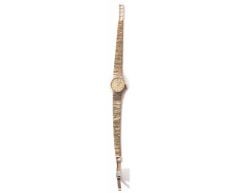 A ROTARY 21 JEWELS 9 CARAT LADIES WRIST WATCH 18CM 15g 