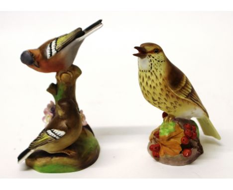 A ROYAL WORCESTER CHAFFINCH GROUP 3364, AND THRUSH 3234